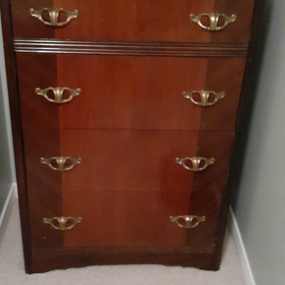 1930-40 waterfallbedroom set - Picture 3 of 3